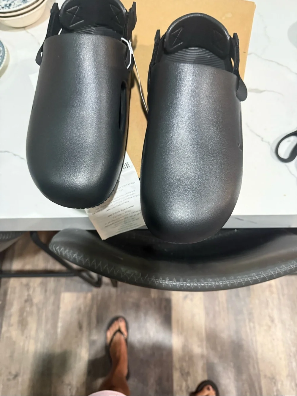 Nike black never